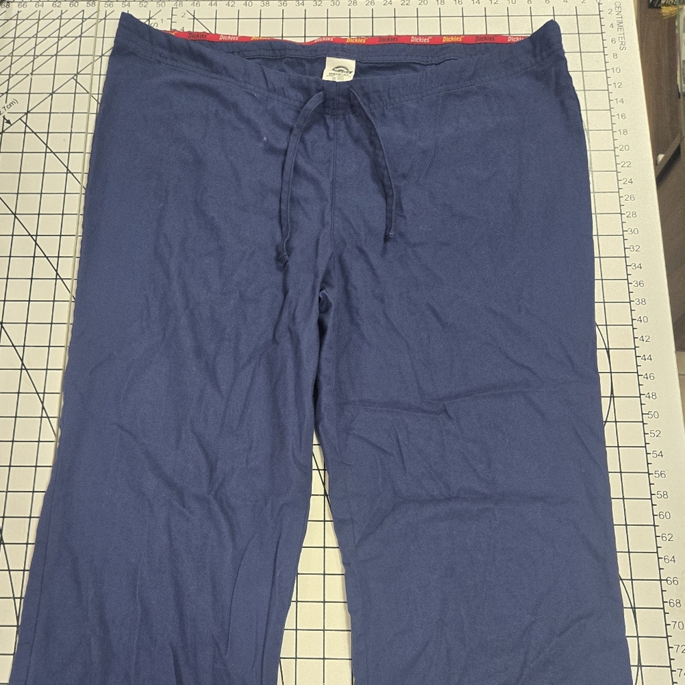 NWOT Dickies Flat Front Men's Scrub pants (Navy Blue) (M)